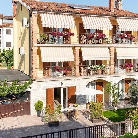 Apartment Jolly Porec: Blizu Centra I Mora