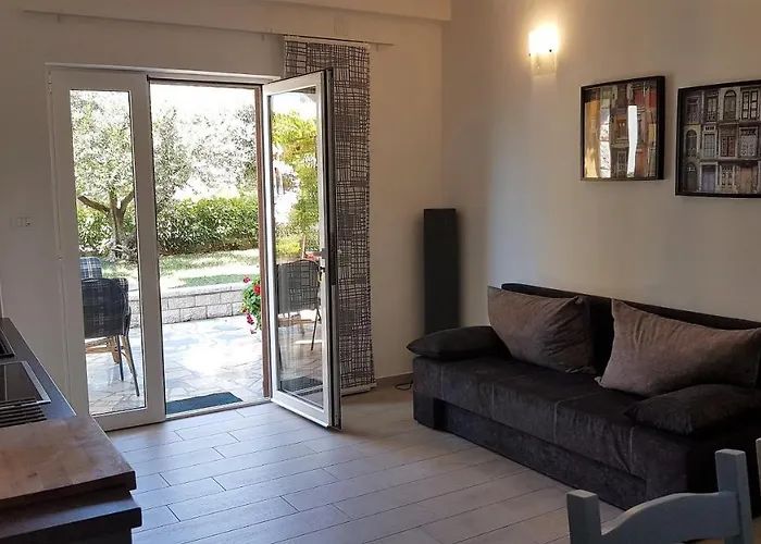 Apartment Jolly Porec: Blizu Centra I Mora *