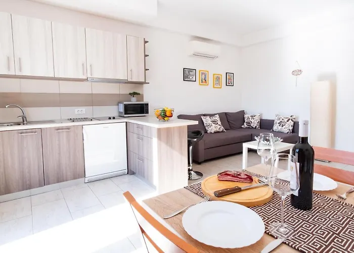 Jolly Porec: Blizu Centra I Mora Apartment