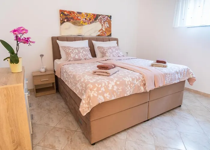 Jolly Porec: Blizu Centra I Mora Διαμέρισμα