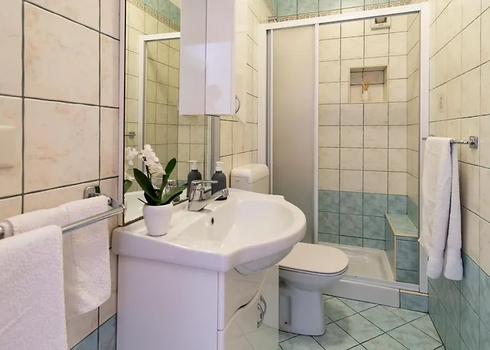 Jolly Porec: Blizu Centra I Mora Apartment *