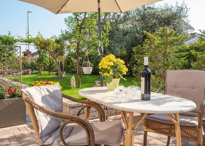 Jolly Porec: Blizu Centra I Mora *